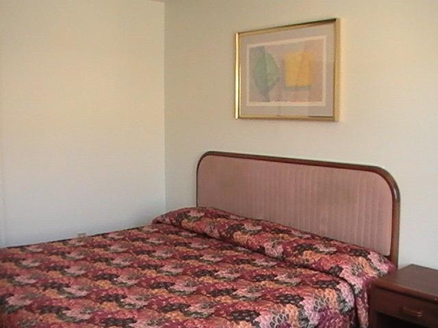 Hometown Inn Galion Quarto foto